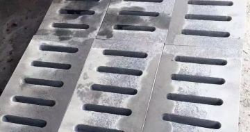 安顺 芝麻灰石材沟盖板