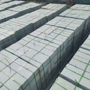 安顺 芝麻白1.8公分火烧300*600地铺，清仓大甩卖
