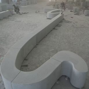 安顺 花岗岩整石坐凳拼装