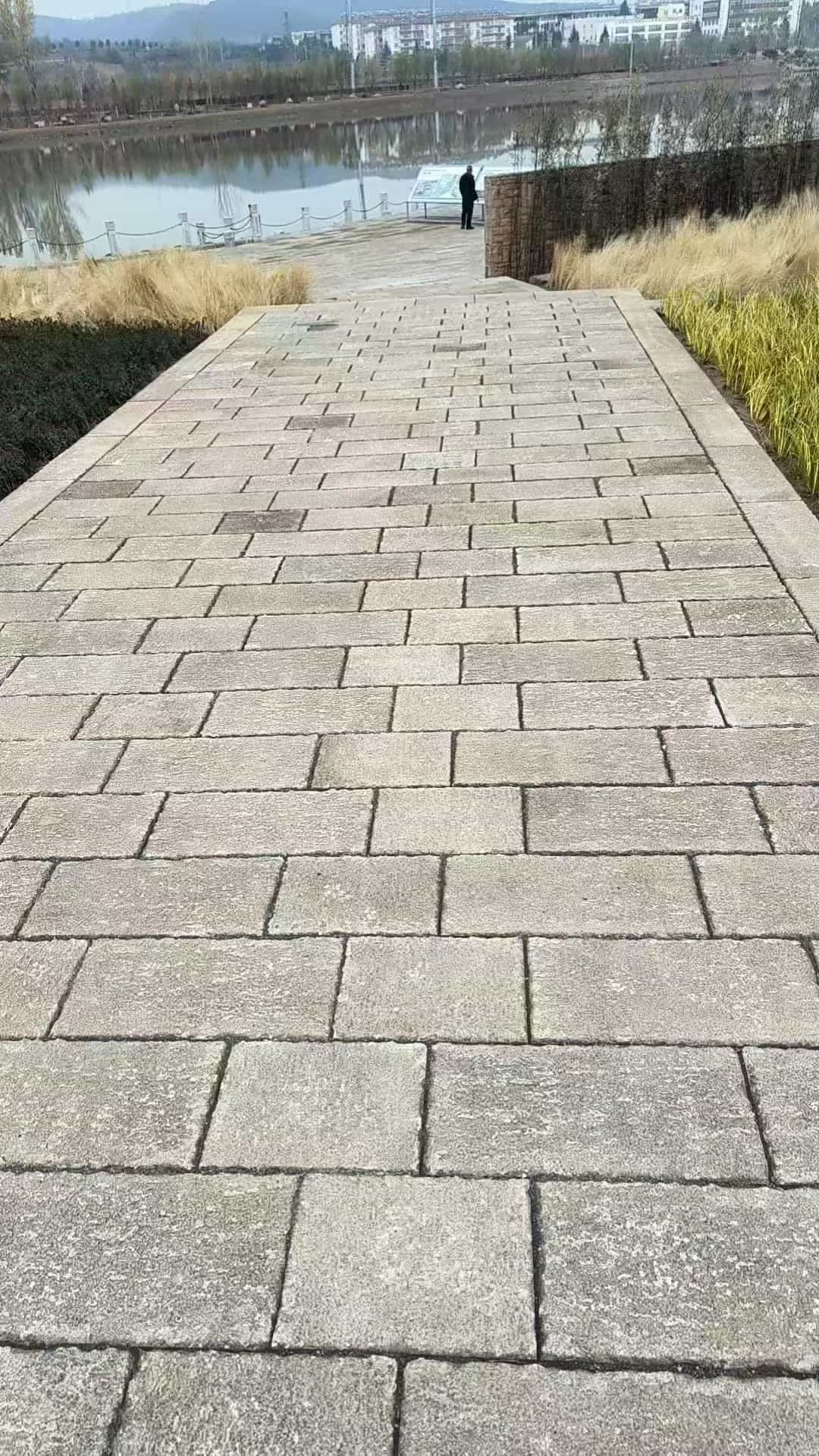 安顺仿古石铺装效果