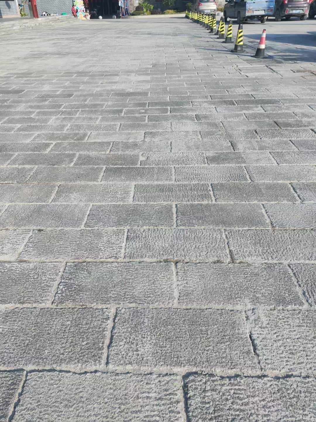 安顺仿古石铺装效果