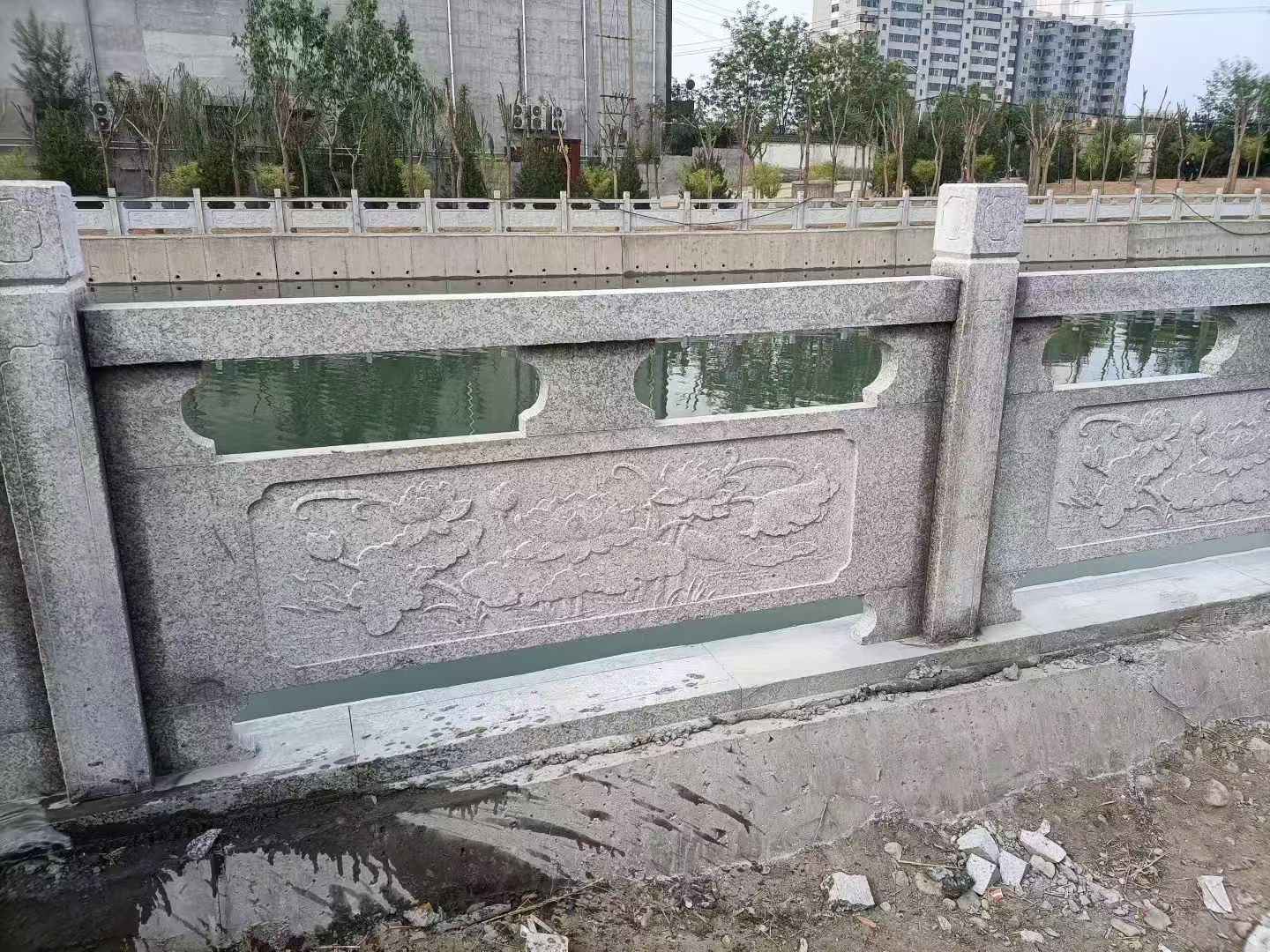 安顺 芙蓉白大花桥梁、河道，石材栏杆、围栏、护栏