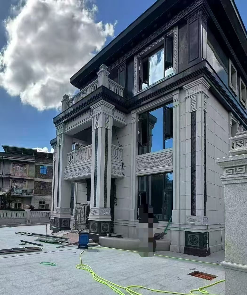 安顺 别墅干挂，芝麻白与芝麻黑完美配合