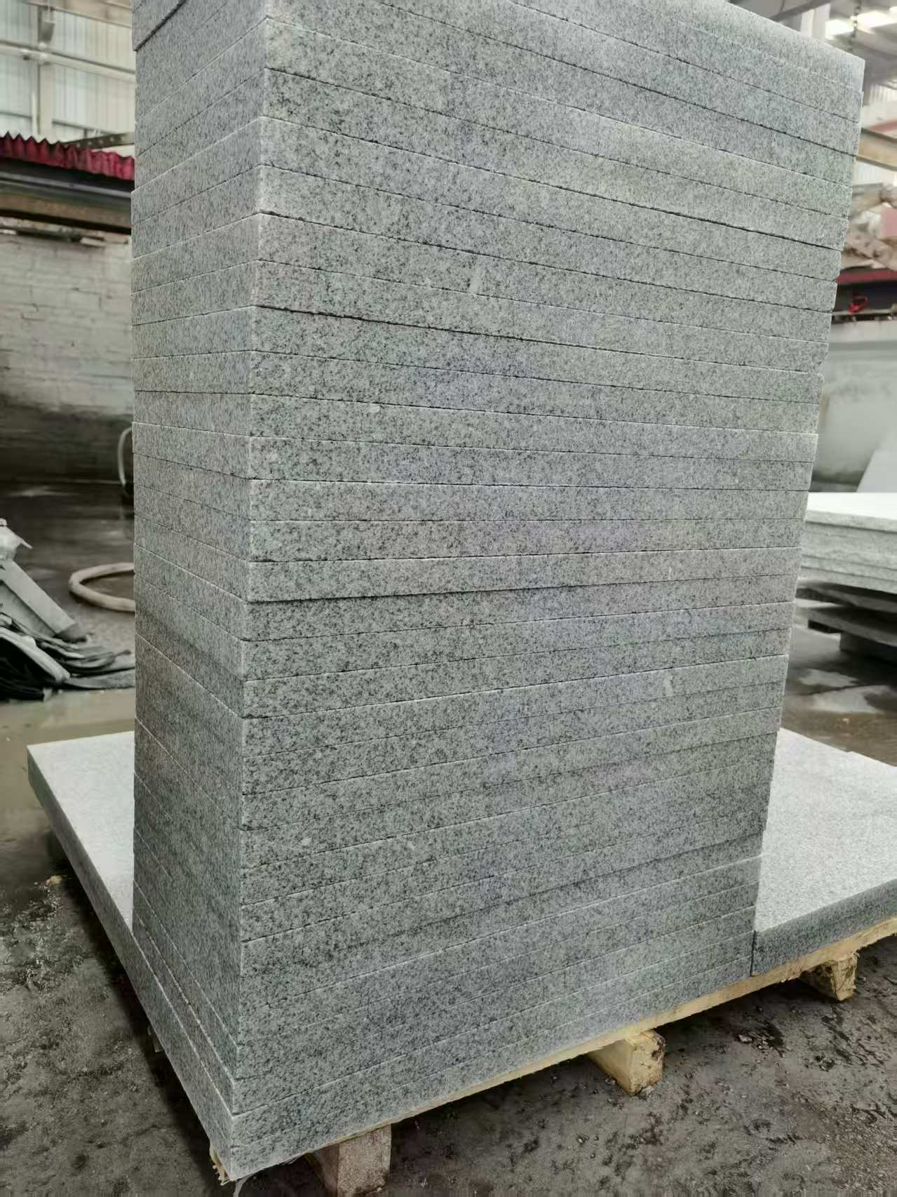 安顺 花岗岩 地铺成品300*600，尺寸标准、厚薄均匀